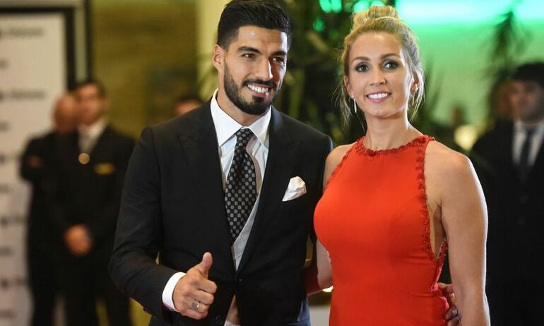 Luis Suarez curiosità sofia balbi moglie Luis Suarez curiosità sofia balbi moglie