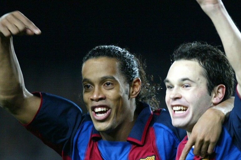 ronaldinho e iniesta barcellona ronaldinho e iniesta barcellona