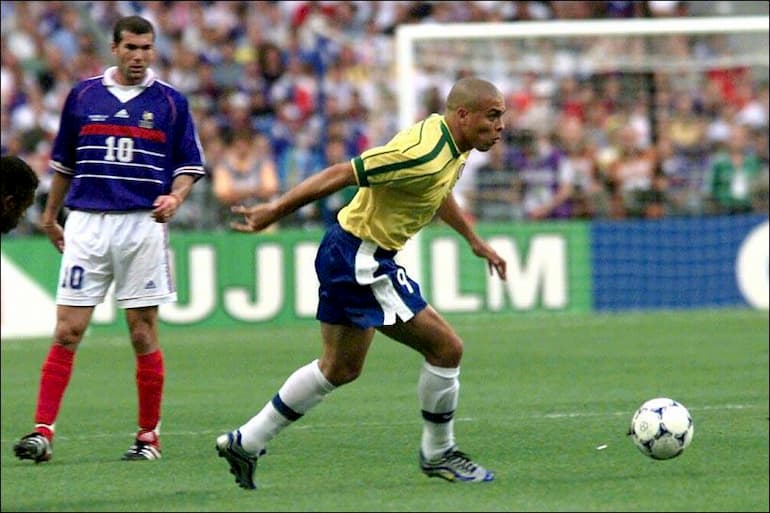 zizou ronaldo fenomeno zizou ronaldo fenomeno