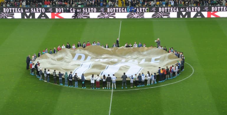 Friuli in festa per Udinese-Carpi, ultima partita di Di Natale (Foto: Dino Panato/Getty Images - OneFootball)