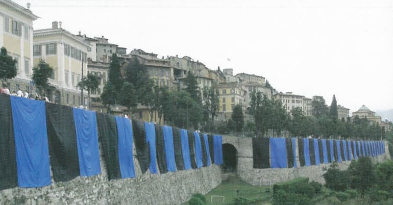 Le mura nerazzurre per il centenario della nascita dell'Atalanta (Foto: Atalanta.it)