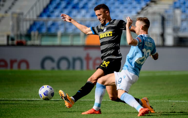Lazio-Inter Uno dei tanti duelli tra Perisic e Lazzari (Foto: Filippo Monteforte/AFP via Getty Images)