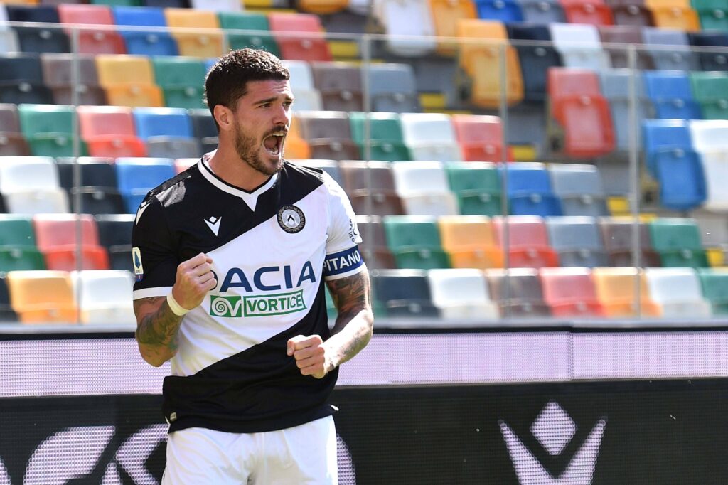 De Paul esulta dopo un gol alla Dacia Arena