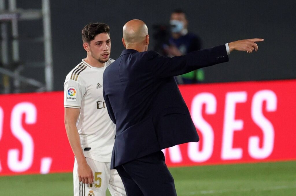 Valverde a colloquio con Zidane