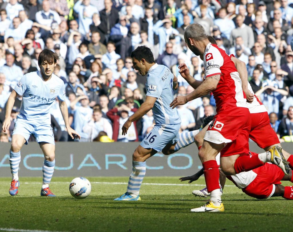 Aguero contro il QPR