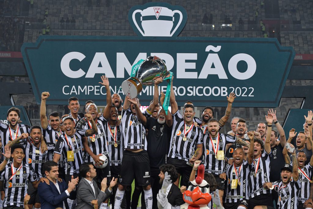 Il Mineiro festeggia la vittoria del Brasileirao