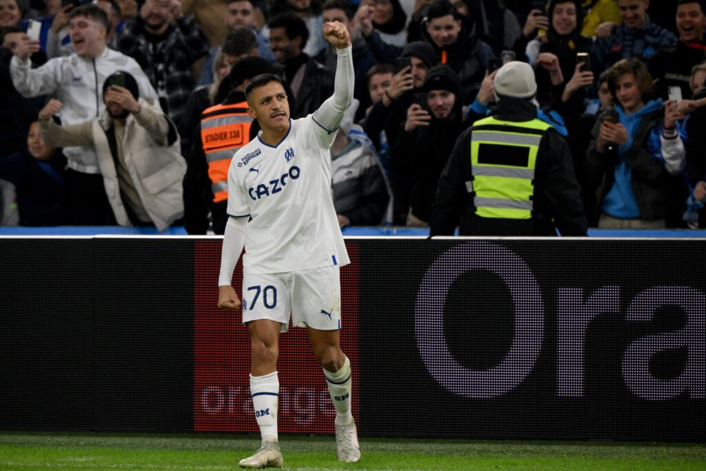 Alexis Sanchez che esulta dopo un goal del Marsiglia