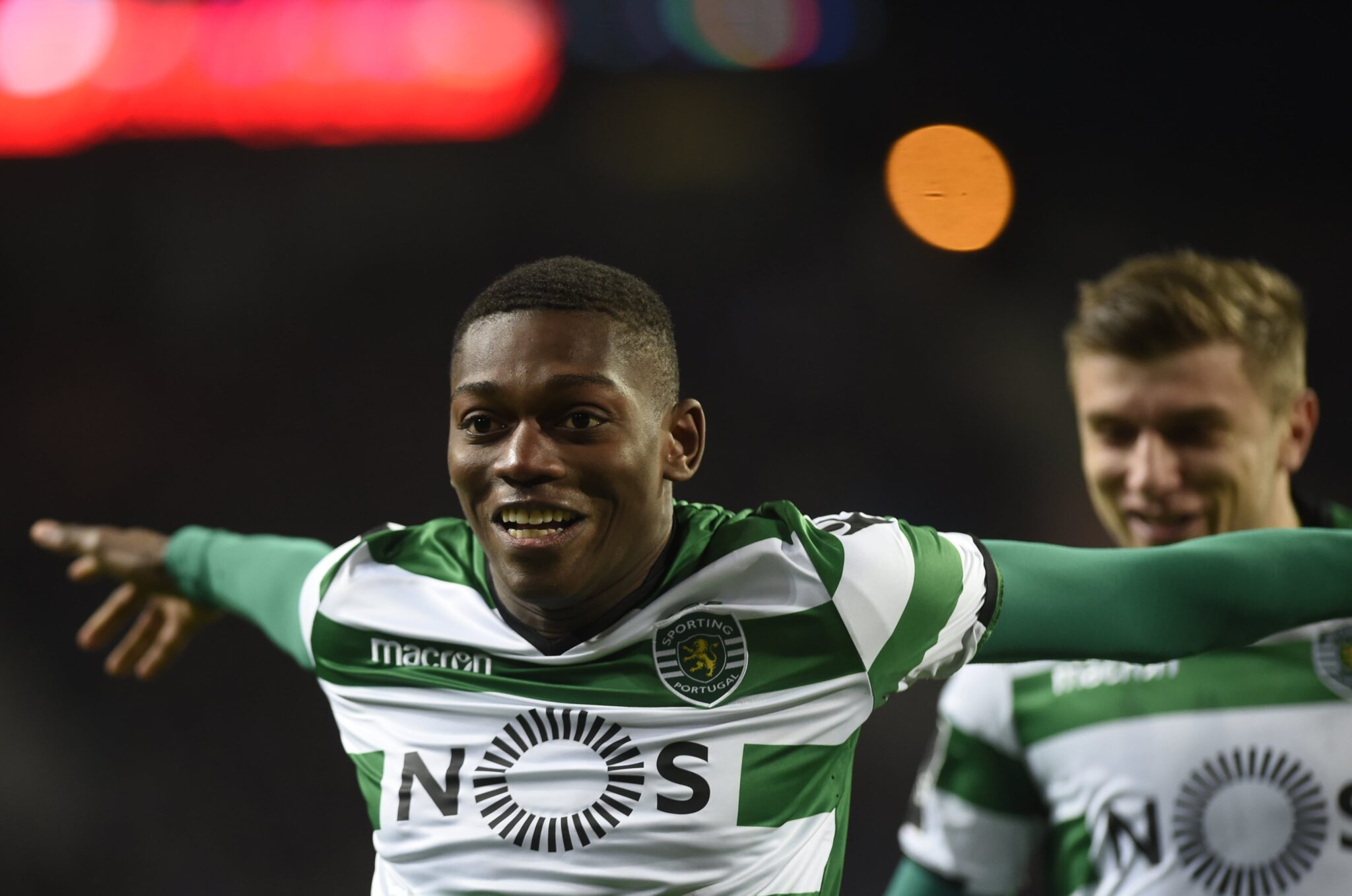 Leao con la maglia dello Sporting